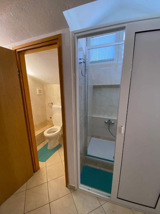 Apartment Biserka *